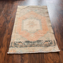 Load image into Gallery viewer, Doormat 1’10x3