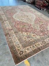 Load image into Gallery viewer, Anatolian Vintage Handmade rug 8’ x 12’2