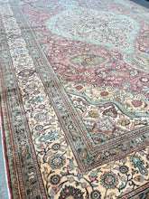 Load image into Gallery viewer, Anatolian Vintage Handmade rug 8’ x 12’2