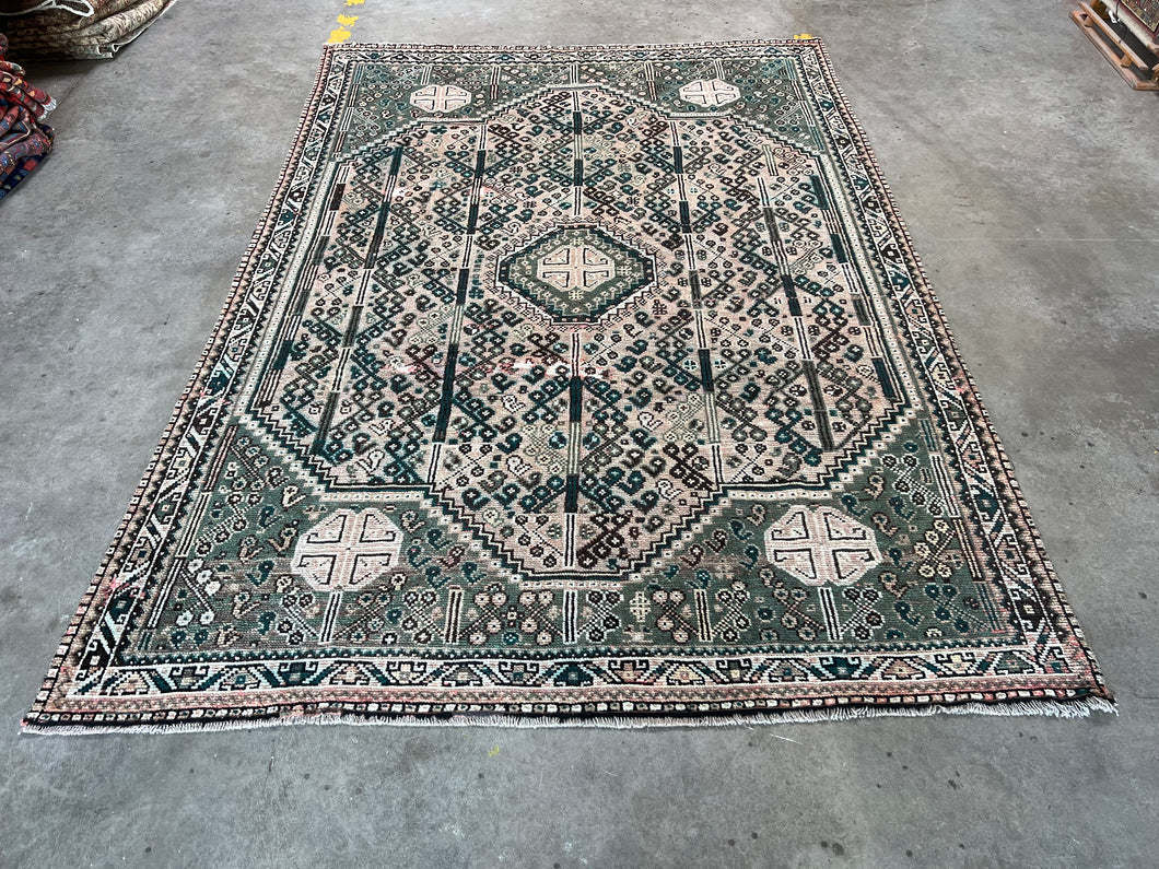 Bukhara vintage rug 6’7 x 9’4