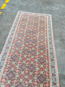 Runner rug 2’8 x 12’2