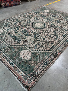 Bukhara vintage rug 6’7 x 9’4