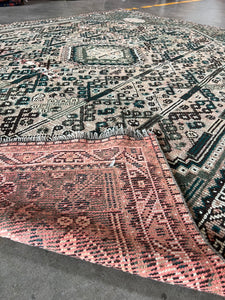 Bukhara vintage rug 6’7 x 9’4