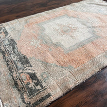 Load image into Gallery viewer, Doormat 1’10x3