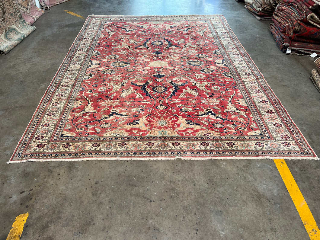 Handmade vintage rug 8’5 x 11’8