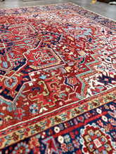 Load image into Gallery viewer, Antique Heriz Rug 11’6 x 8’6