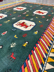 Tribal Vintage Rug 6’4 x 9’2