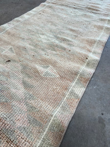 Runner rug 2’8 x 13’