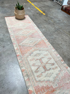 Runner rug 2’8 x 13’1