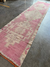 Load image into Gallery viewer, Runner rugs 3’ x 12’