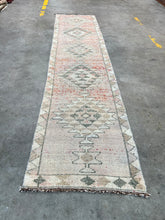 Load image into Gallery viewer, Runner rug 2’8 x 11’10