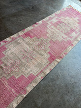 Load image into Gallery viewer, Runner rugs 3’ x 12’