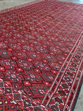 Load image into Gallery viewer, Embroidery Soumak Rug 12’3 x 7’