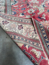 Load image into Gallery viewer, Handmade vintage rug 8’5 x 11’8