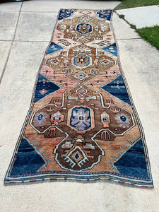 Vintage runner rug 4’7x15’3