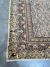 Load image into Gallery viewer, Anatolian Vintage Rug 8’6 x 12’9