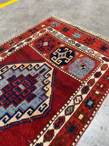 Runner rug 2’10 x 11’10