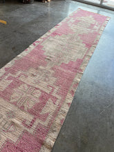 Load image into Gallery viewer, Runner rugs 3’ x 12’