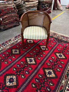 Handmade vintage rug | 6’5x10’6