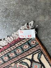 Load image into Gallery viewer, Vintage runner rug 3’3x6’2