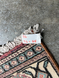 Vintage runner rug 3’3x6’2