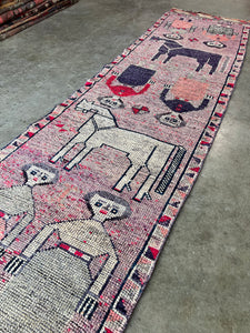 Vintage rug | 3’1x11