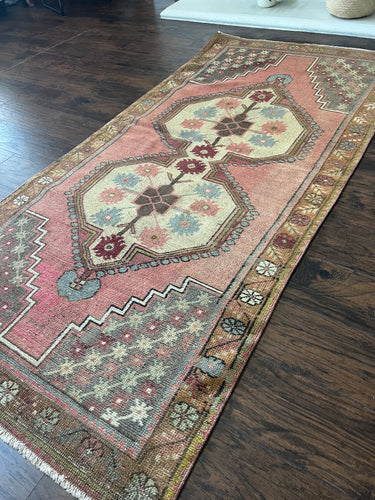 Norcross | 8’ x 3’10