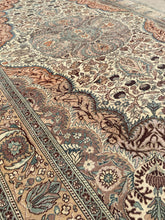 Load image into Gallery viewer, CEREN | Handknotted Vintage Area Rug 6’x9’9