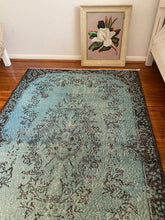 Load image into Gallery viewer, Turkish Handknotted Area Rug 4’ x 6.5
