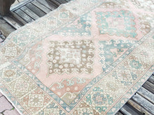 Load image into Gallery viewer, Princess | Vintage Handknotted rug 4’5x12’4