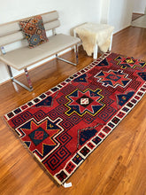 Load image into Gallery viewer, HAYES | Turkish Vintage Handknotted Rug 8’x3’6