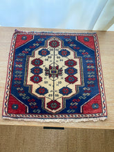 Load image into Gallery viewer, Turkish Handknotted Small Rug | 22”x22”