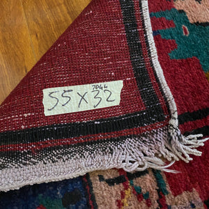 Vintage Turkish prayer rug 55”x32”