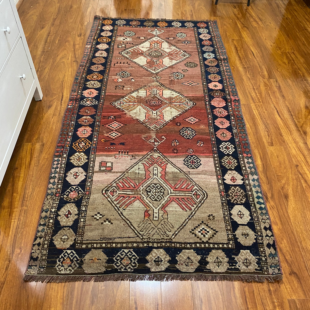 ROCKY | Turkish Handknotted Area Rug 3’7x7’6