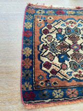 Load image into Gallery viewer, Turkish Handknotted Small Rug | 18”x 19”