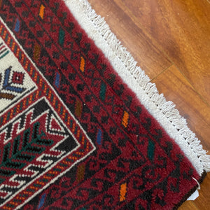 Turkish vintage small rug 73”x38”