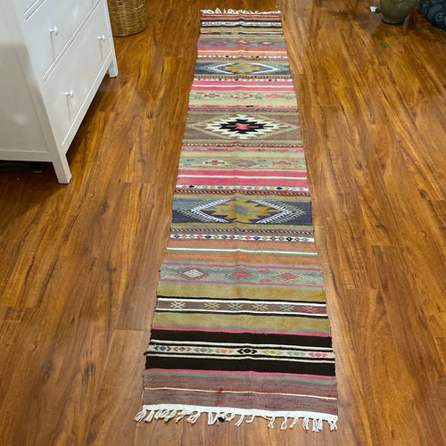 MATILDA | Turkish Handknotted Area Rug 1’11x9’7