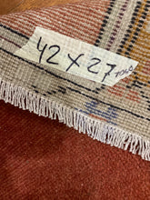 Load image into Gallery viewer, ZAYNA | Turkish vintage hand knotted rug 3’6x2’3