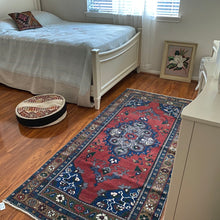 Load image into Gallery viewer, SOPHIE Turkish Handknotted Vintage Rug|