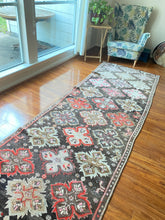 Load image into Gallery viewer, Turkish Vintage Handknotted Rug | 11’9x3’6