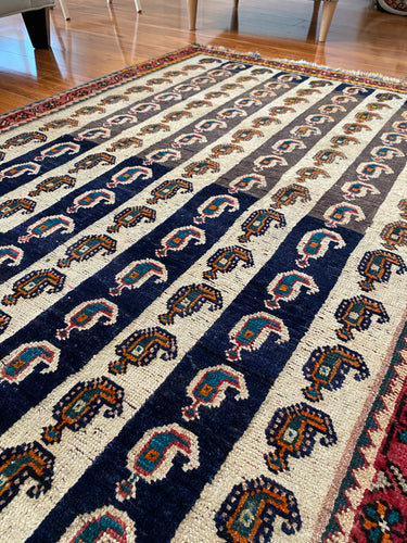 BUSHY CREEK | Turkish Handknotted vintage rugs 3’6”x5’2”